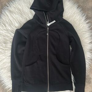 Jaket color negro talla 6